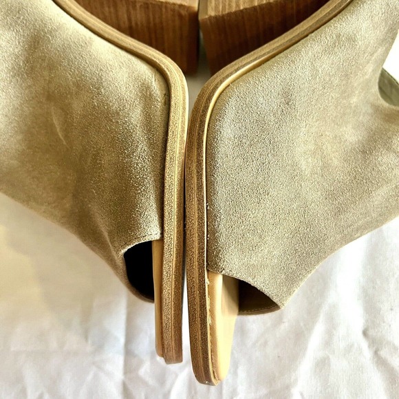 Marc Fisher Sandals Womens 10 M Vashi Ankle Strap Tan Suede Block Heels Casual - Picture 9 of 15